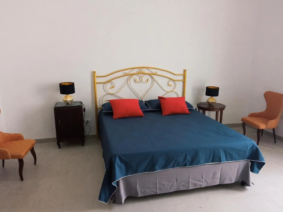 I Pupi Sikani Holidays Avola Holiday home